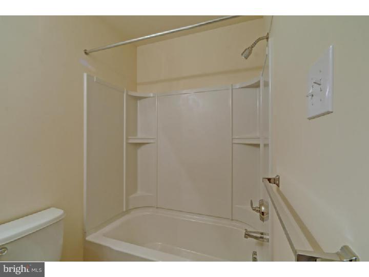 100 Phillips Road Mount Laurel, NJ 08054 - Photo 22 of 25 Bathroom
