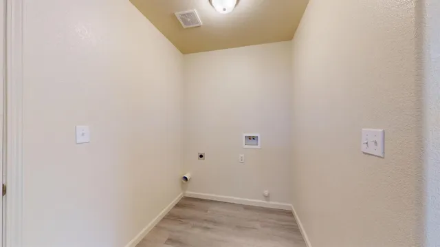 $589,950 | 5630 Landon Lane, Riverbank, CA 95367