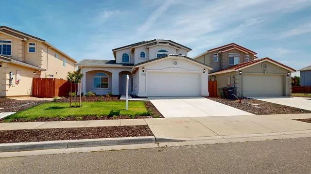 $589,950 | 5630 Landon Lane, Riverbank, CA 95367