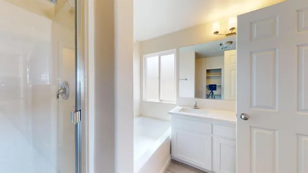 $594,950 | 5630 Landon Lane, Riverbank, CA 95367