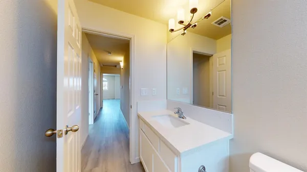 $594,950 | 5630 Landon Lane, Riverbank, CA 95367