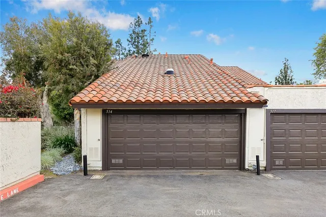 a sign on the side of the park