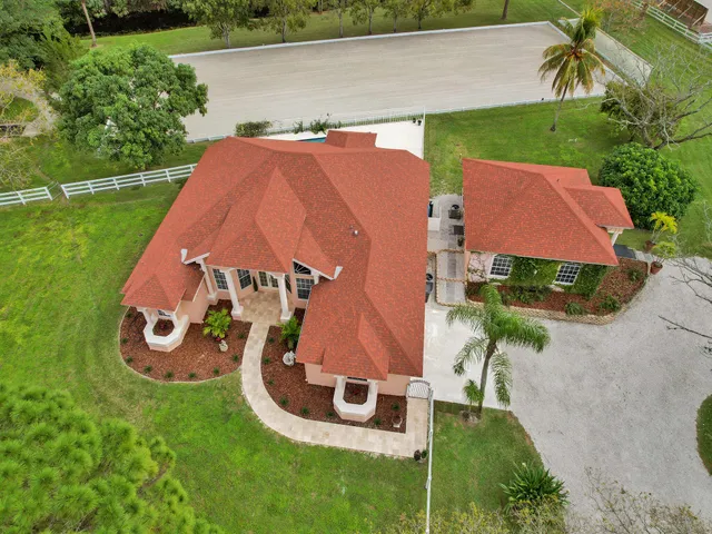 $2,350,000 | 3950 Horse Trail, Loxahatchee, FL 33470