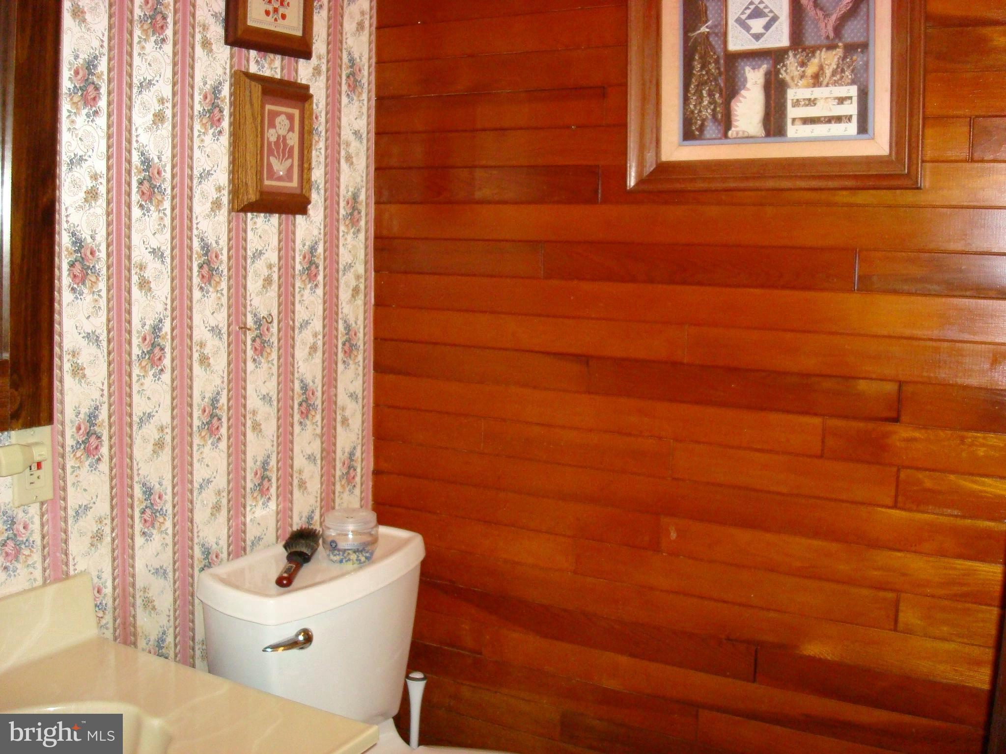 215 South Warwick Road Magnolia, NJ 08049 - Photo 12 of 23 Gallery Image 12