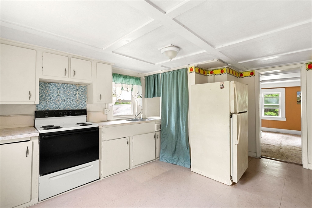 124 Hazen Road Shirley, MA 01464 - Photo 18 of 29