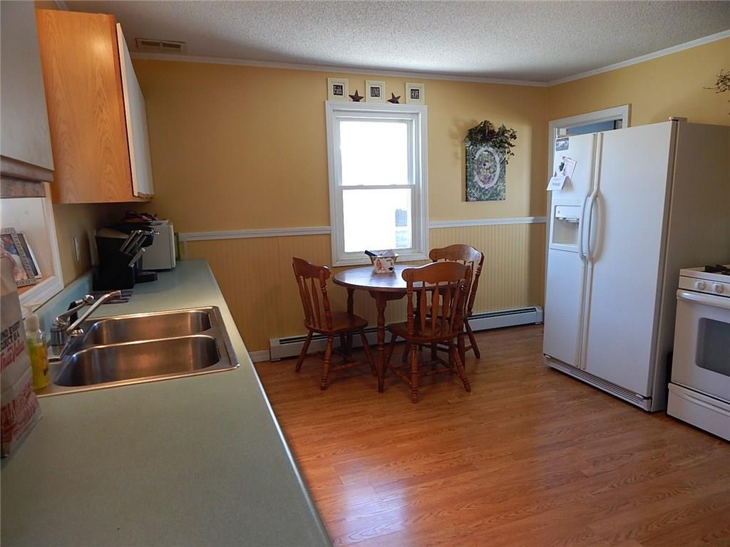120 Prospect Street Millinocket, ME 04462 - Photo 4 of 26 Kitchen