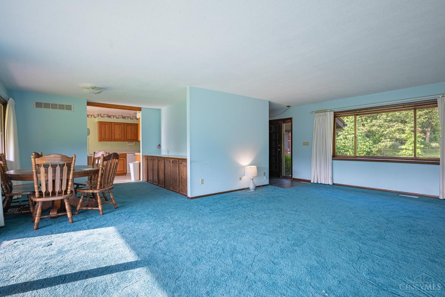 6631 Hamilton Middletown Road Monroe, OH 45044 - Photo 5 of 24 Gallery Image 5