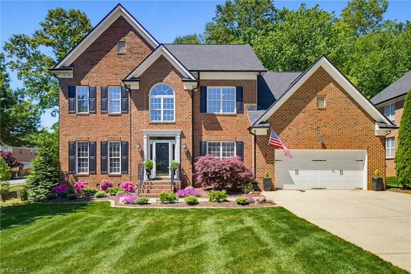 $575,000 | 212 Oakmont Park Court, Kernersville, NC 27284