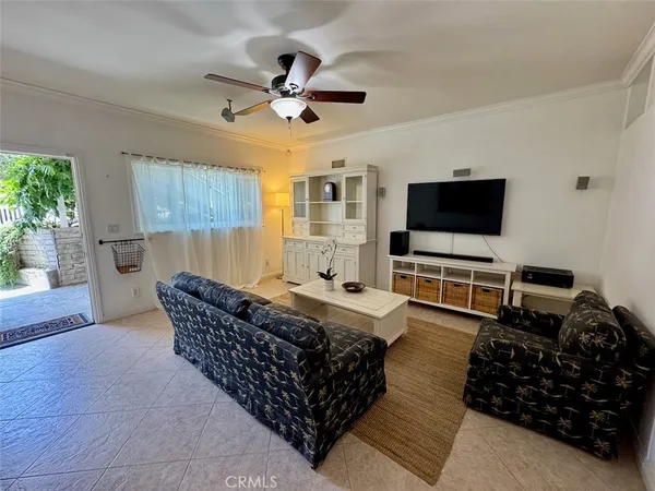 $3,950 | 180 High Drive, Unit B, Laguna Beach, CA 92651