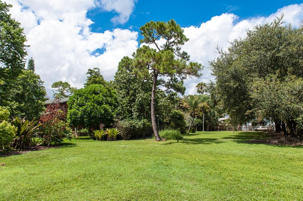 5198 2nd Road Lake Worth, FL 33467 - Photo 14 of 18 View