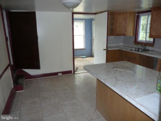 13944 Broadfording Church Road Hagerstown, MD 21740 - Photo 6 of 9 Kitchen #2