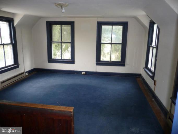 13944 Broadfording Church Road Hagerstown, MD 21740 - Photo 8 of 9 Living Room #2