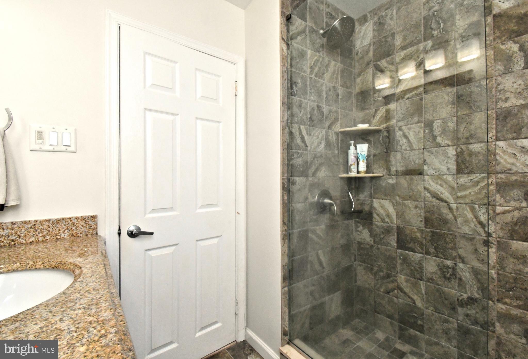 712 Ivyland Road Warminster, PA 18974 - Photo 19 of 52