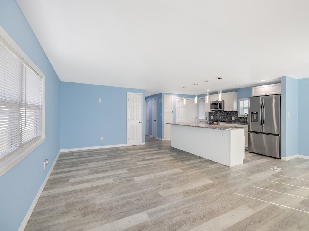 953 Laurel Circle Sebastian, FL 32976 - Photo 3 of 33