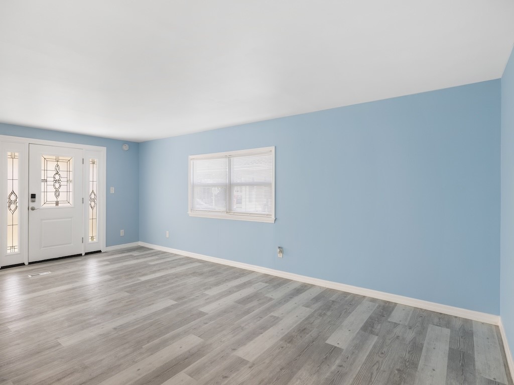 953 Laurel Circle Sebastian, FL 32976 - Photo 6 of 33