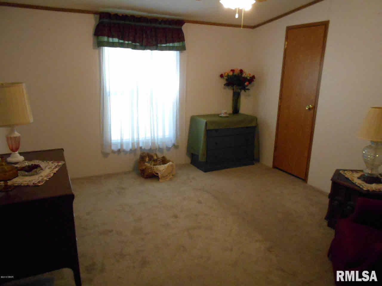 802 East 3rd Street Flora, IL 62839 - Photo 17 of 30 Gallery Image 17