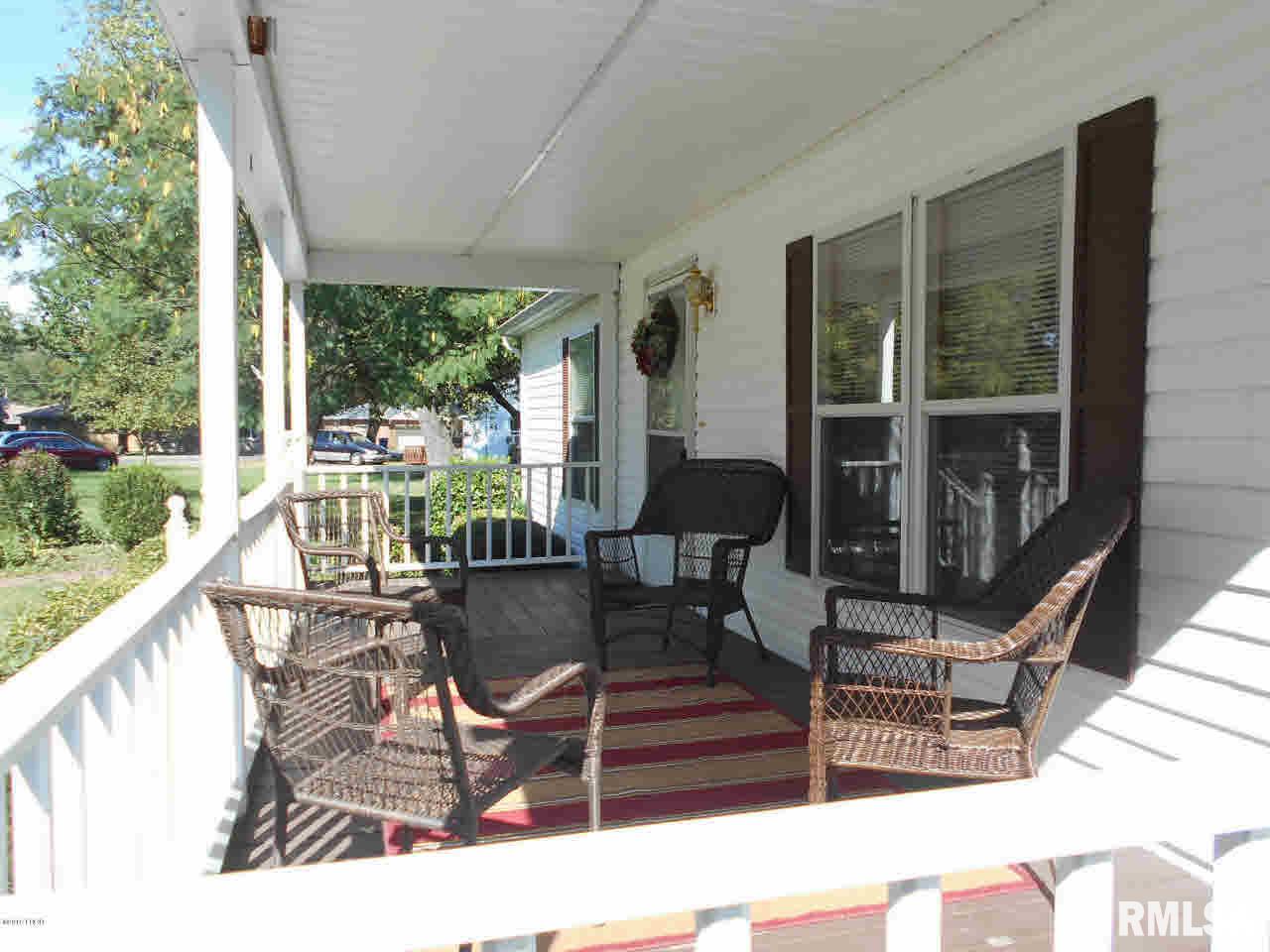 802 East 3rd Street Flora, IL 62839 - Photo 29 of 30 Gallery Image 29