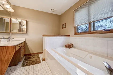 $549,900 | 7757 Coventry Lane, Frankfort, IL 60423