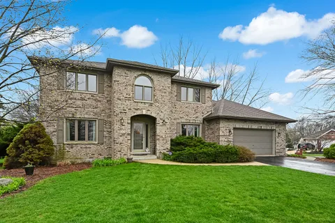 $549,900 | 7757 Coventry Lane, Frankfort, IL 60423