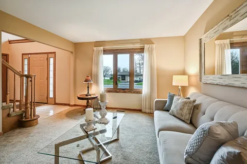 $549,900 | 7757 Coventry Lane, Frankfort, IL 60423