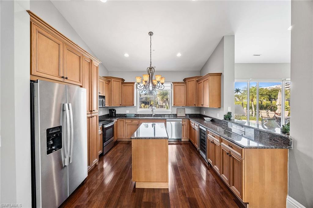 675 15th Avenue South Naples, FL 34102 - Photo 12 of 17