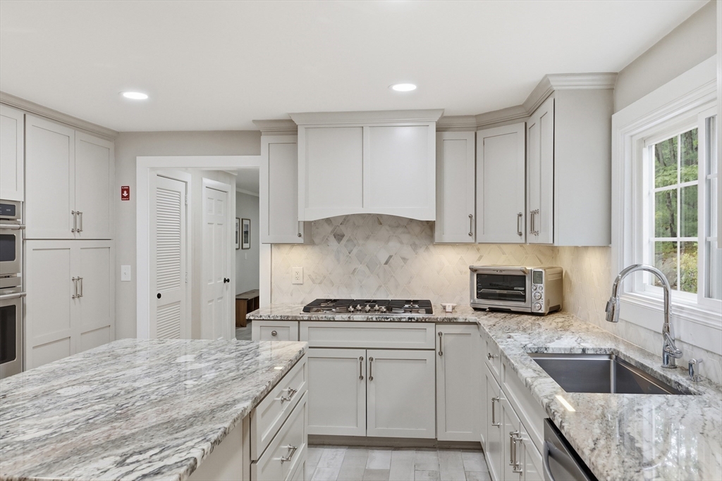 99 Nourse Road Bolton, MA 01740 - Photo 6 of 41