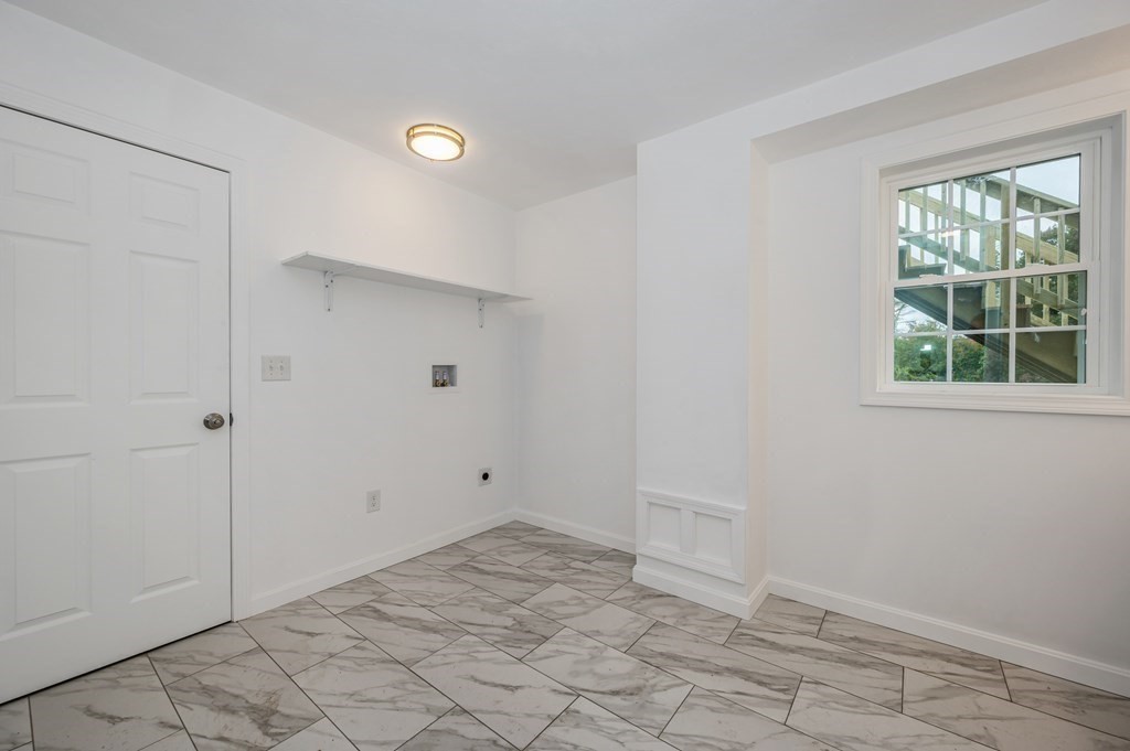 20 May Brook Road Holland, MA 01521 - Photo 23 of 28 a view of room