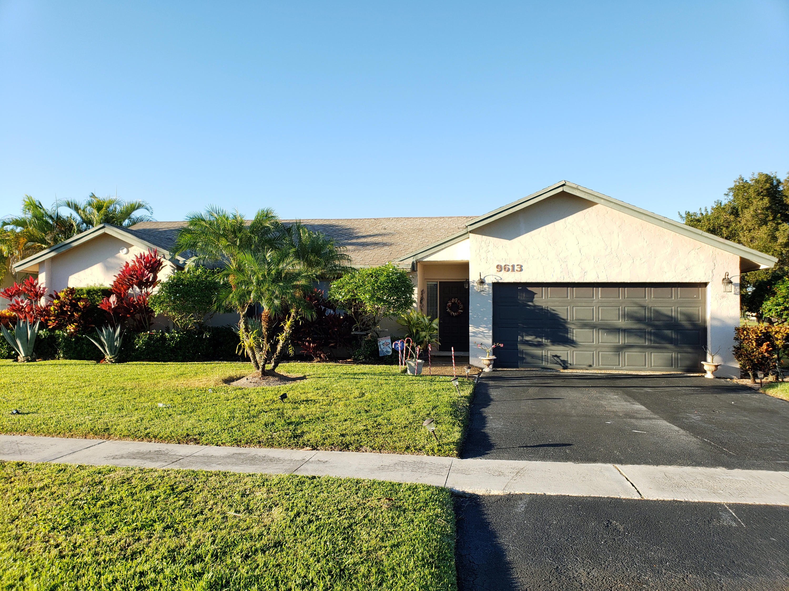 9613 Ohio Place Boca Raton, FL 33434 - Photo 2 of 23 20181211_162953