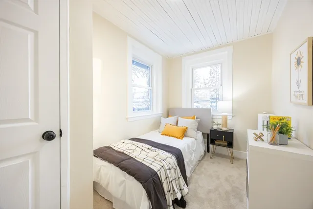 $599,900 | 10 Hobamack Road, Weymouth, MA 02191