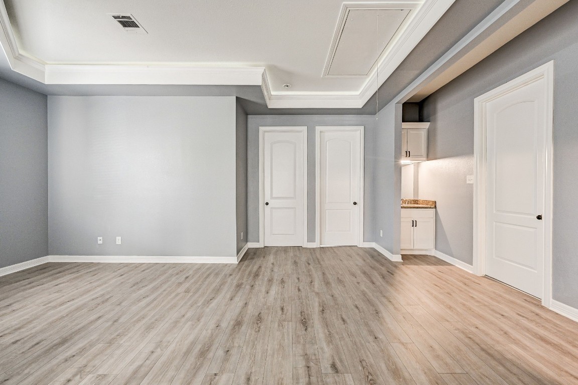3306 Gary Lane Spring, TX 77380 - Photo 33 of 49 a view of a big room with wooden floor and windows