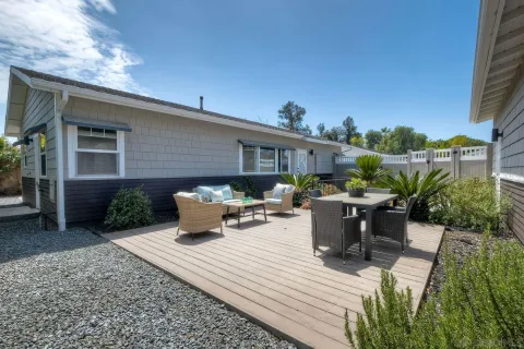 $2,250,000 | 1027-1029 Knowles Avenue, Carlsbad, CA 92008