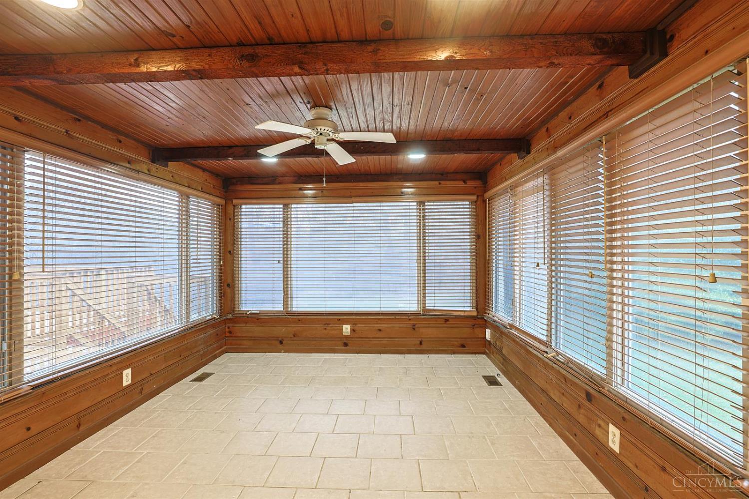 8877 Wuest Road Cincinnati, OH 45251 - Photo 47 of 64