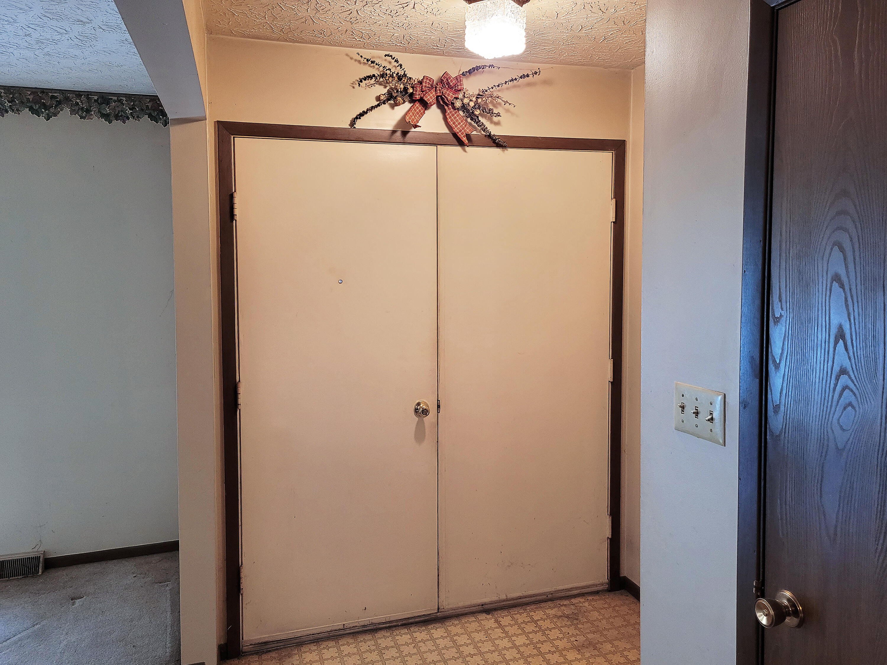 461 Maher Road Walton, KY 41094 - Photo 2 of 18 Gallery Image 2