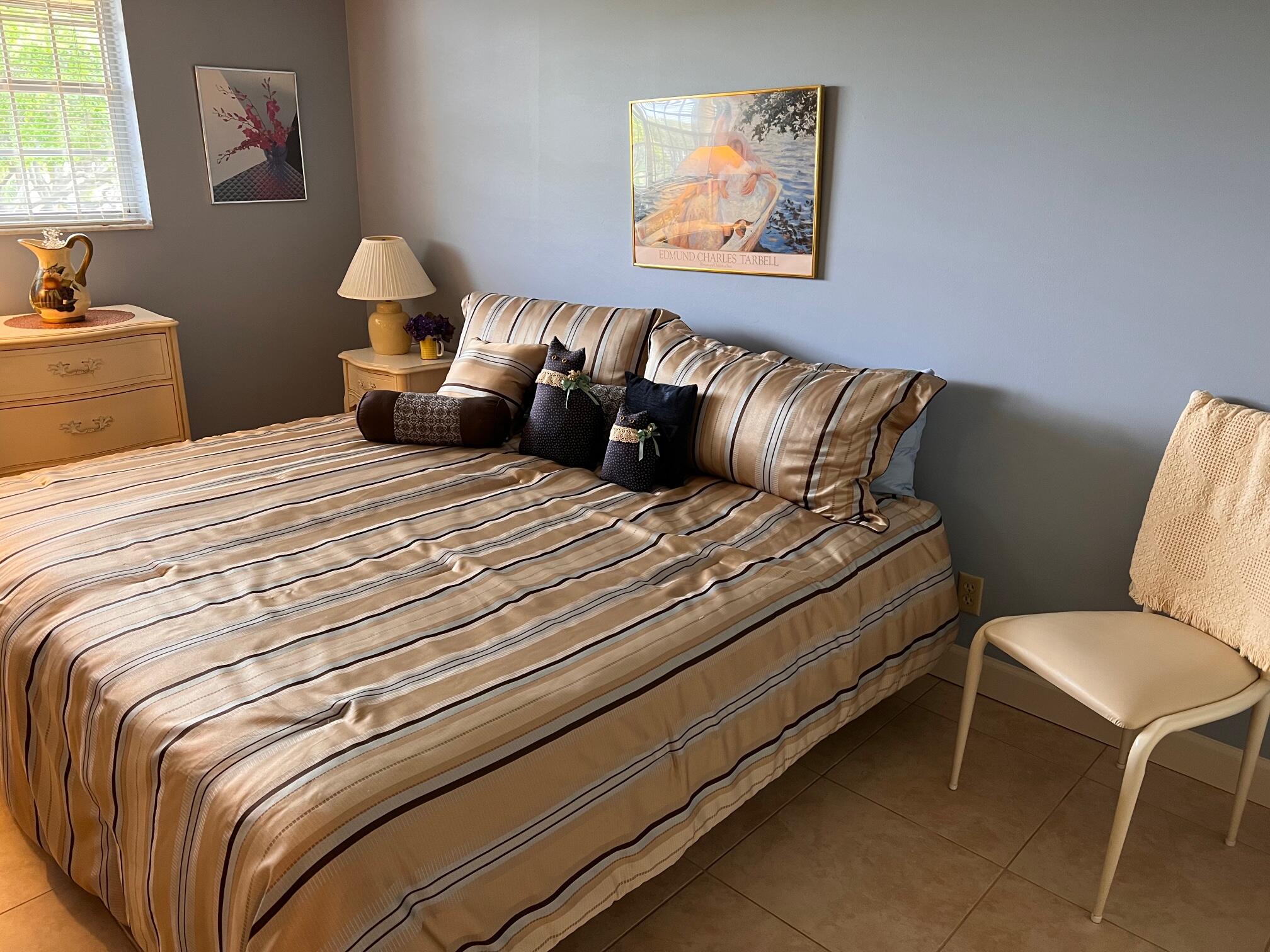 5340 Northwest 2nd Avenue, Unit 3280 Boca Raton, FL 33487 - Photo 15 of 20 Guedt bedroom