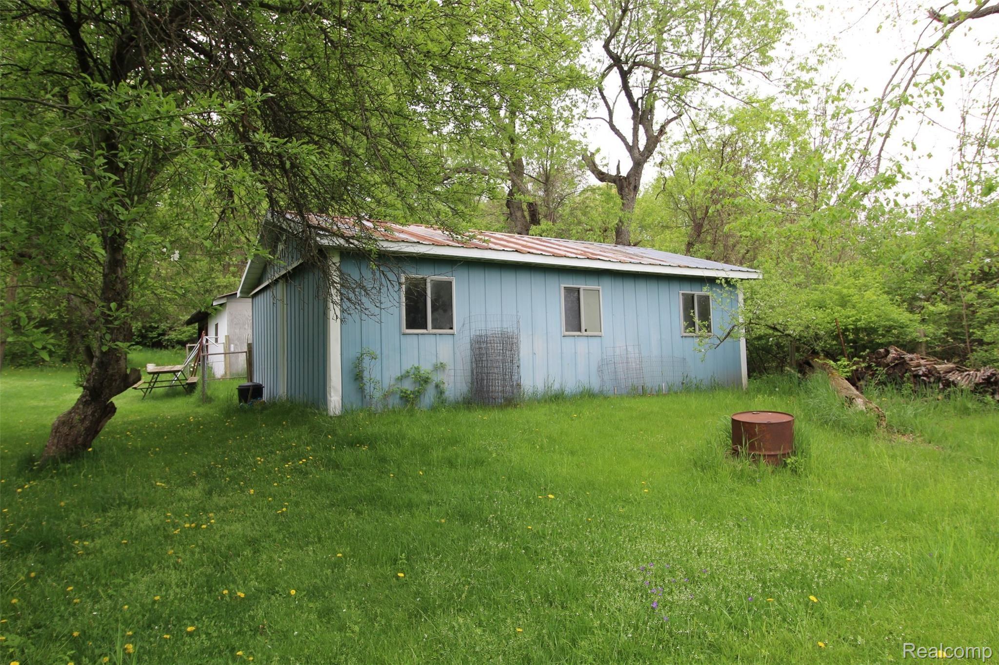 5550 Rochester Road Dryden, MI 48428 - Photo 34 of 51 IMG_5437.JPG