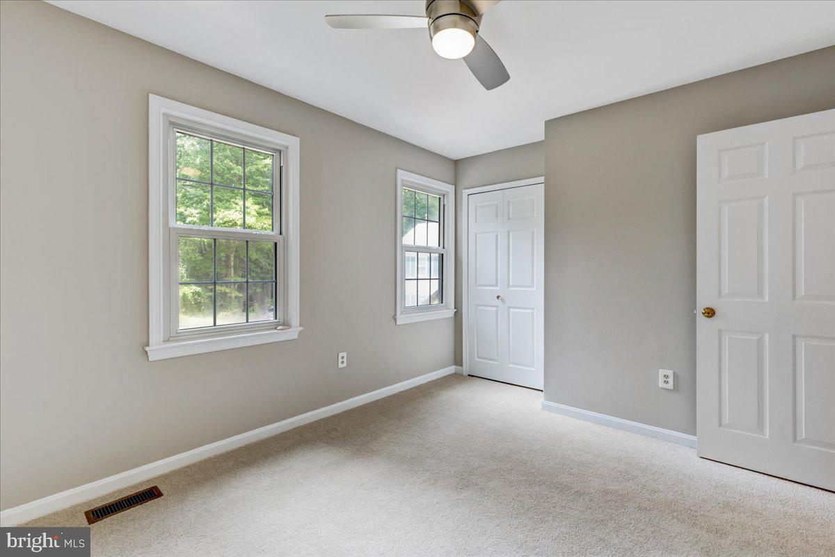 6819 Bluecurl Circle Springfield, VA 22152 - Photo 28 of 46 Bedroom 3