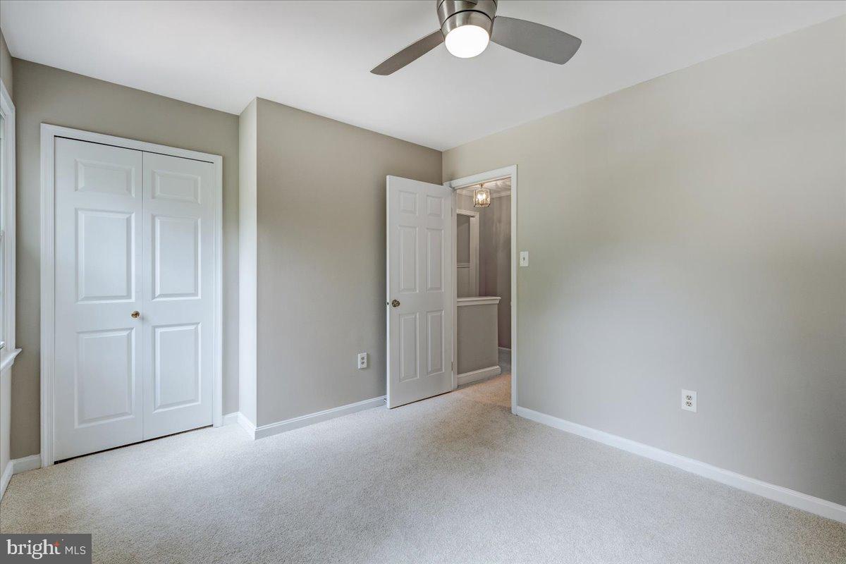 6819 Bluecurl Circle Springfield, VA 22152 - Photo 29 of 46 Bedroom 3