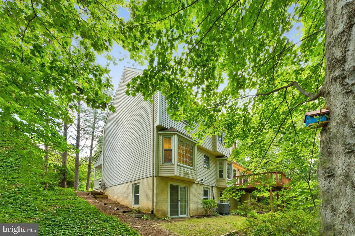 6819 Bluecurl Circle Springfield, VA 22152 - Photo 45 of 46