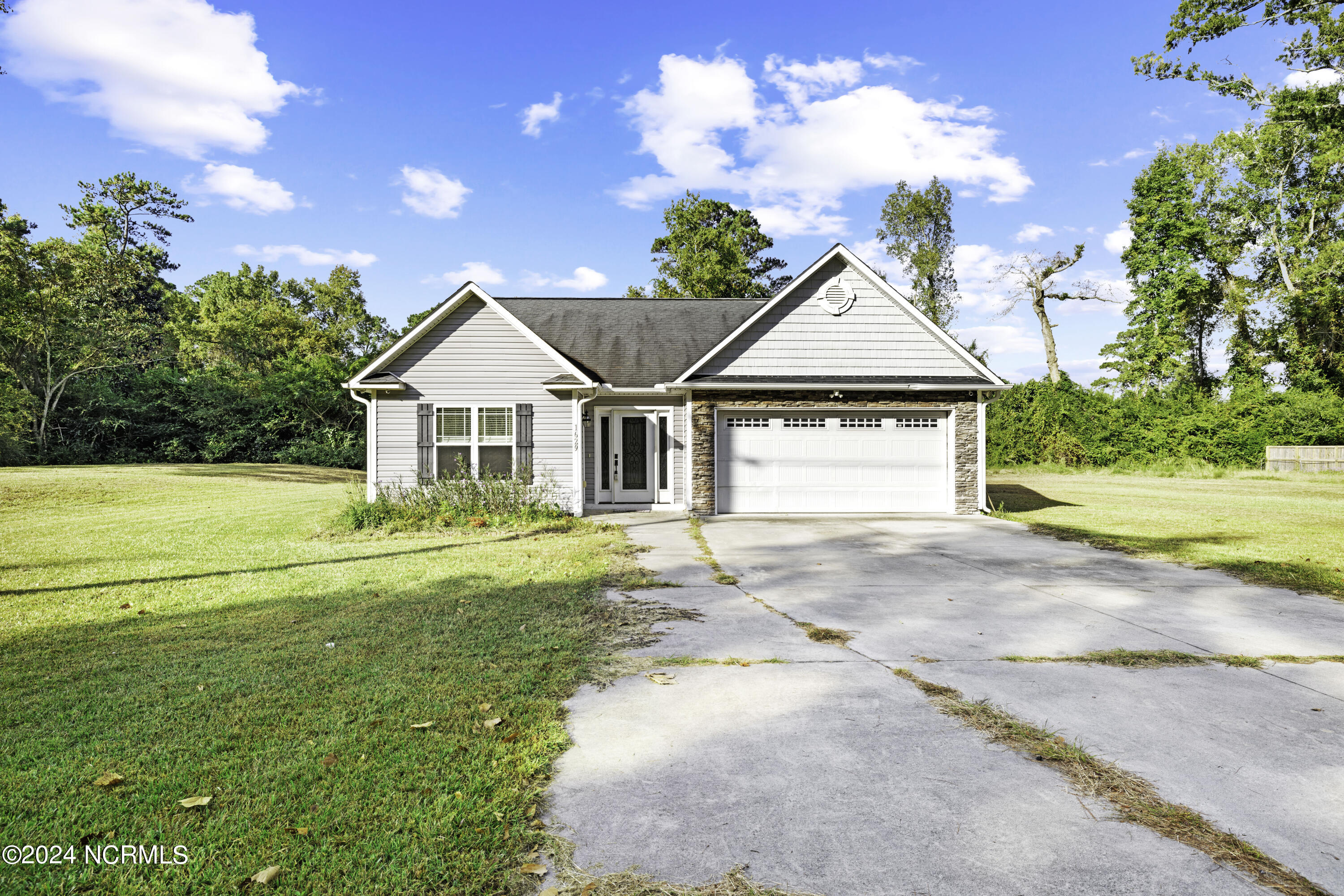 1629 Murrill Hill Road Jacksonville, NC 28540 - Photo 1 of 17
