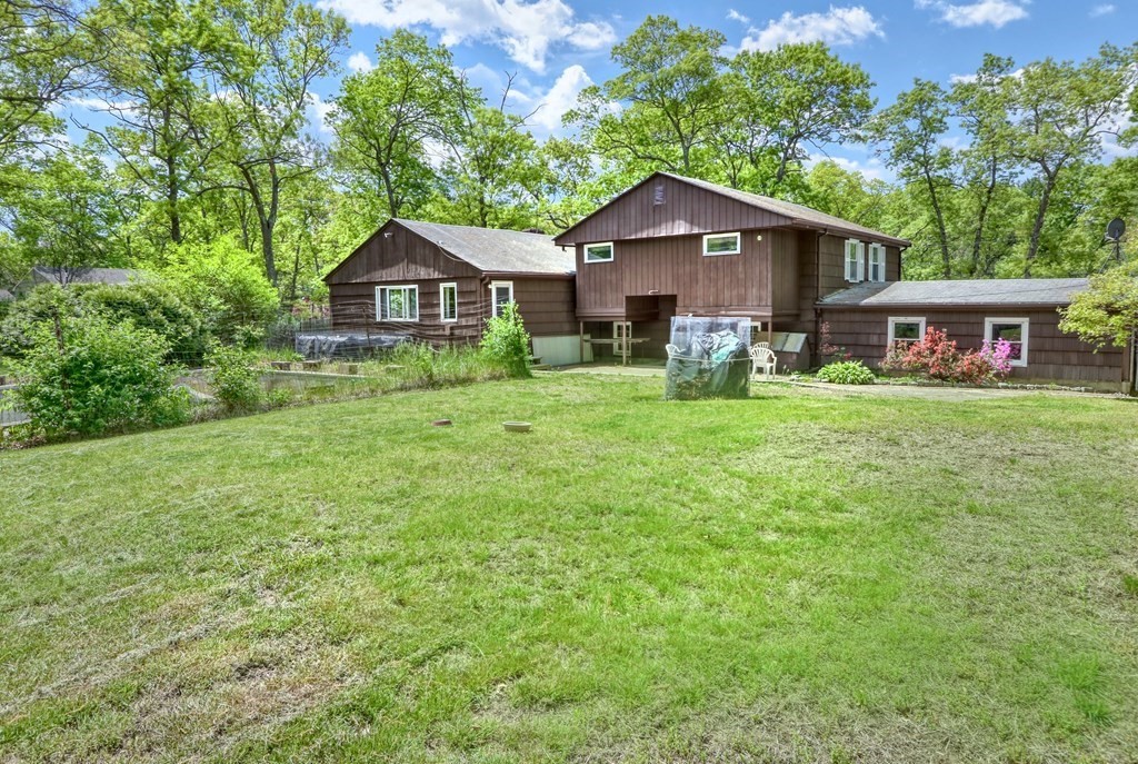 216 Oak Street Westwood, MA 02090 - Photo 3 of 9