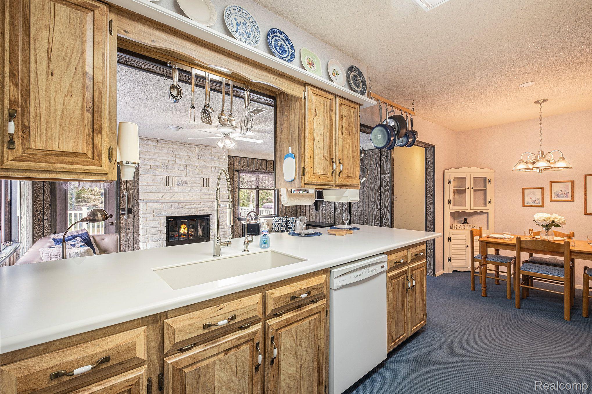 13255 North Horrell Road Fenton, MI 48430 - Photo 11 of 23 Gallery Image 11