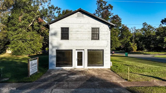 $120,000 | 5424 10th Street, Malone, FL 32445