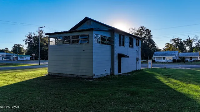 $120,000 | 5424 10th Street, Malone, FL 32445