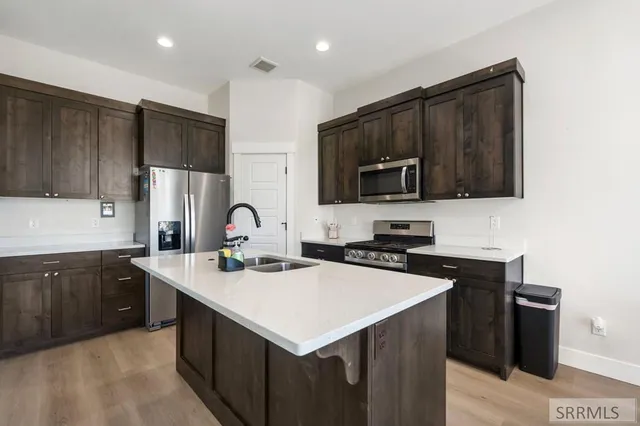 $438,900 | 4201 East Zona Way, Idaho Falls, ID 83401