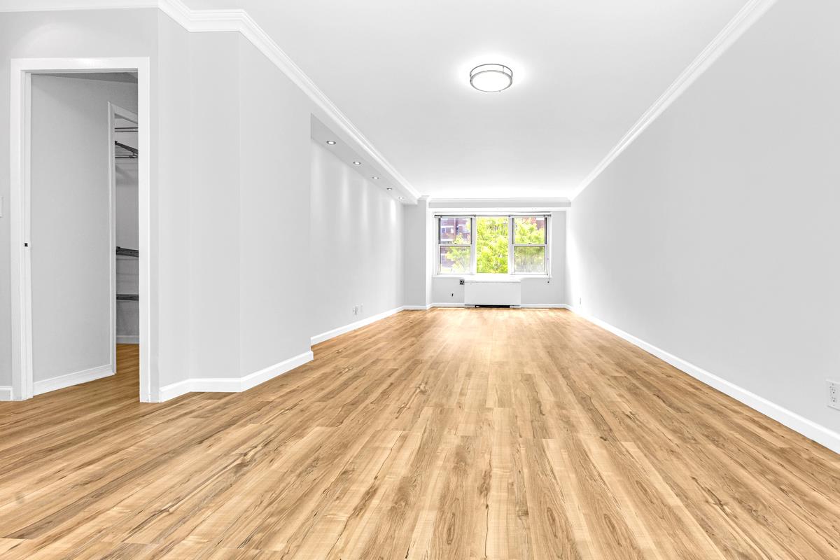 305 East 24th Street, Unit 3T Manhattan, NY 10010 - Photo 5 of 11