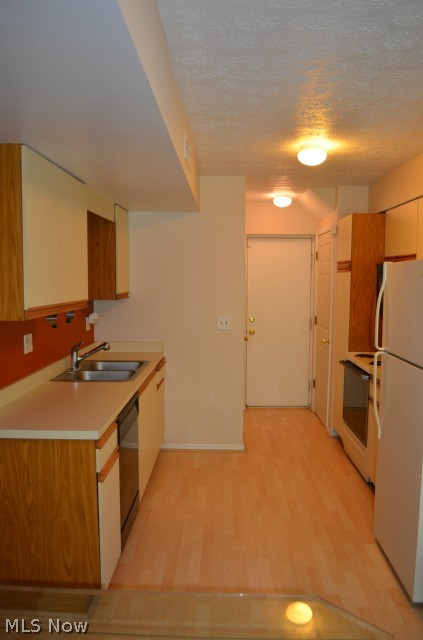 22250 Center Ridge Road, Unit 22 Rocky River, OH 44116 - Photo 10 of 14