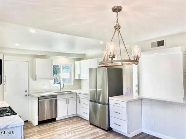 $869,999 | 75 Maxine Avenue, Oak View, CA 93022
