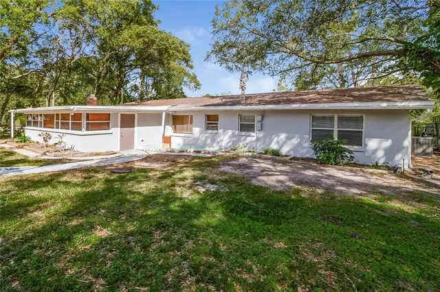 $2,630 | 1197 West Lakeview Circle, Altamonte Springs, FL 32714