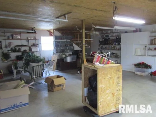 $230,000 | 195 Market Street, Elizabethtown, IL 62931