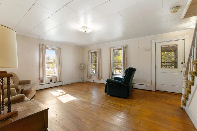 $220,000 | 88 State Street, Northumberland, NH 03582